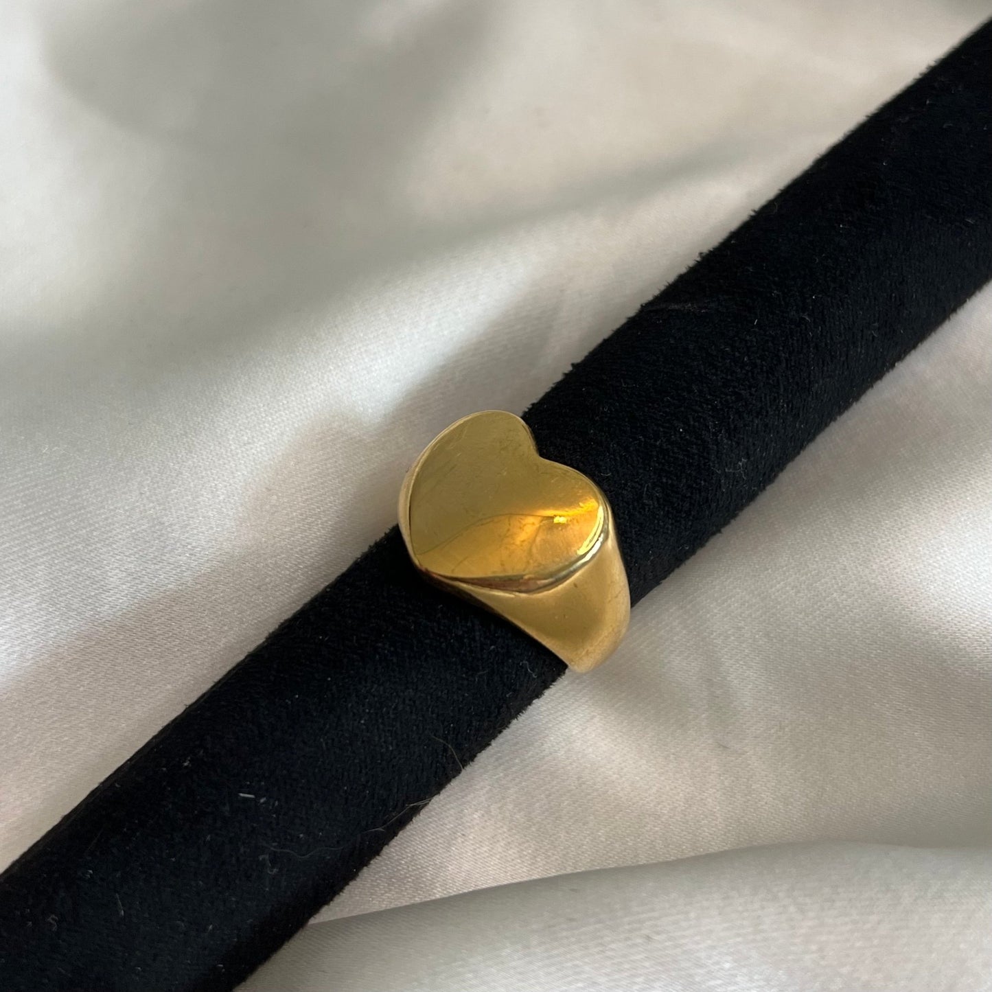 Ring massief hart goud -